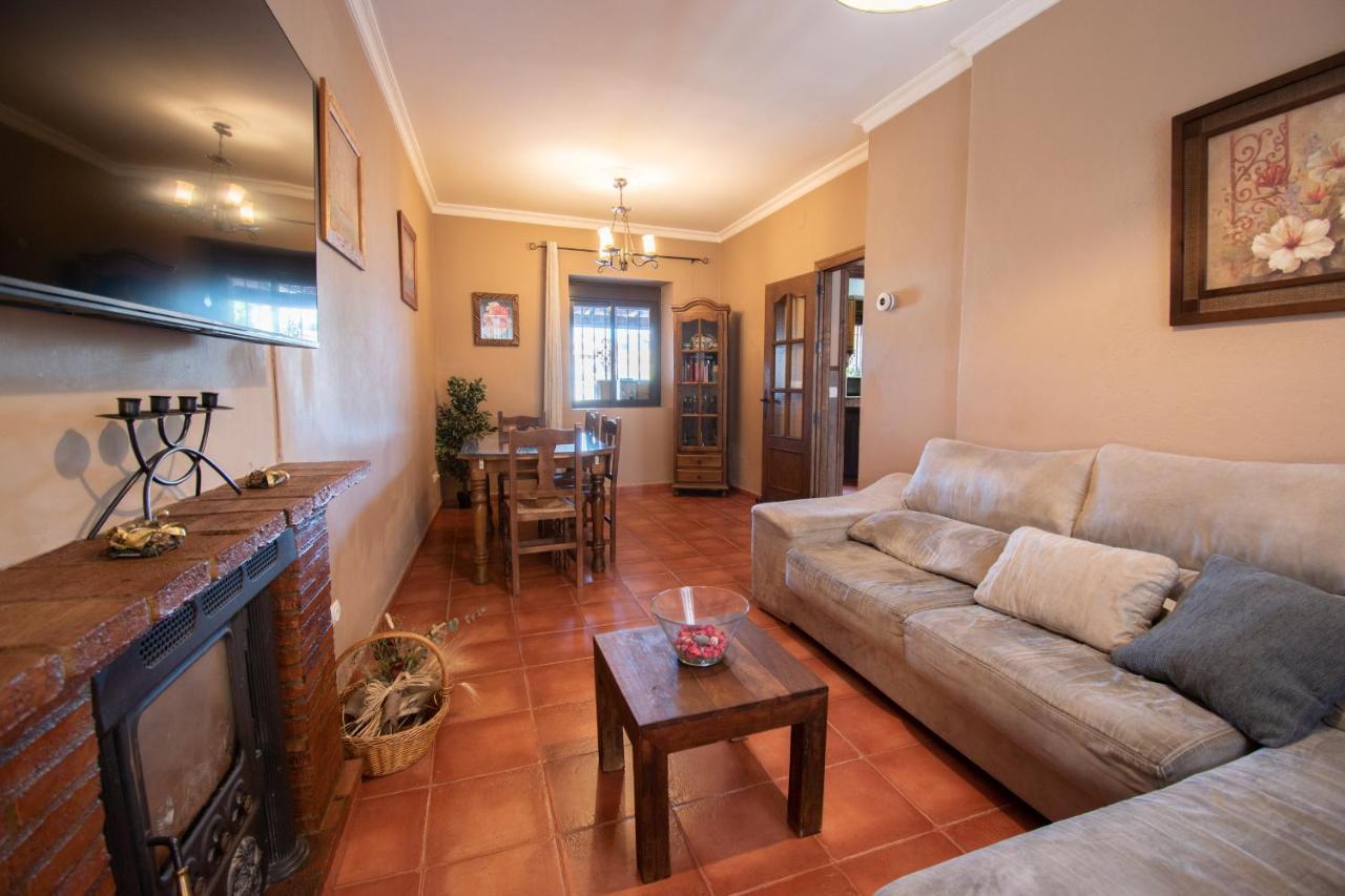 Villa Elisabeth Con Piscina Climatizada Chimenea Y Terraza Arriate Eksteriør billede