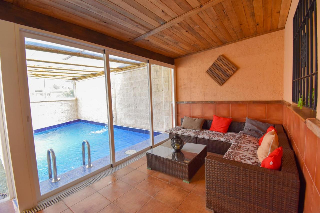 Villa Elisabeth Con Piscina Climatizada Chimenea Y Terraza Arriate Eksteriør billede